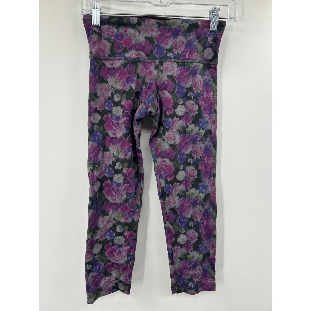 Strut This Purple Floral Cropped Leggings Low Rise Capri One Size